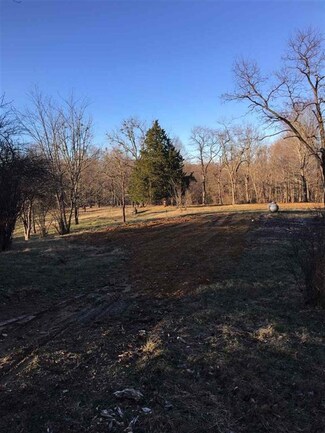 80 Copas Ridge Ln, Breeding, KY 42715