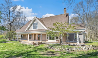 1040 Sargent Ave SE, Ada, MI 49301