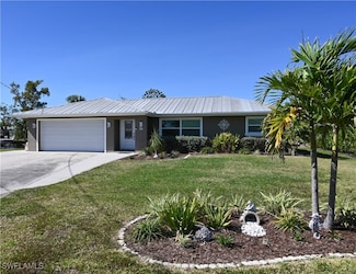 6448 Plumosa Ave, Fort Myers, FL 33908