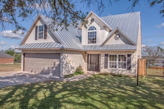 508 Winding Way, Fredericksburg, TX 78624