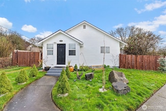 226 SW 16th St, Chehalis, WA 98532