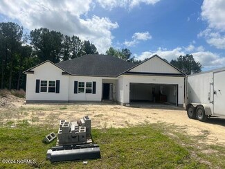 535 Orchard Creek Dr, Beulaville, NC 28518