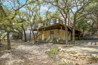 1327 Springwater, Canyon Lake, TX 78133