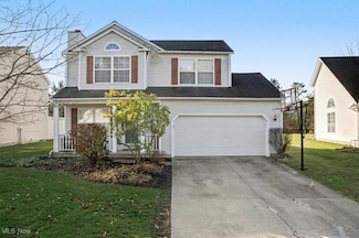 104 Pine Hollow Cir, Chardon, OH 44024