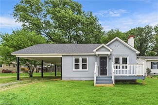 3885 Leo St, Winston Salem, NC 27105