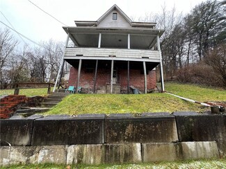 137 Murrayhill Rd, Creighton, PA 15030