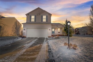 437 Carrington Ln, Broadview Heights, OH 44147