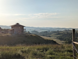 11077 Ridge Rd, Belle Fourche, SD 57717