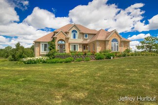 1418 Olmstead Rd, Ionia, MI 48846