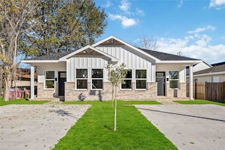 4139 Brinkley St Unit A/B, Houston, TX 77051