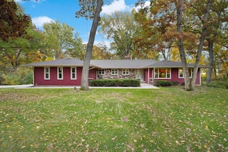 2945 Wyndwood Way, Sun Prairie, WI 53590