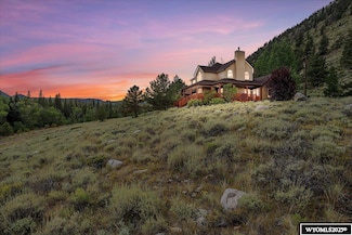 23 Broken Bridge Rd, Centennial, WY 82055