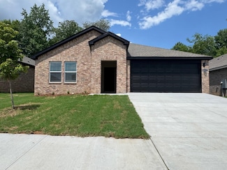 6817 N Cypress St, North Little Rock, AR 72116