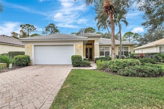 3617 Recreation Ln, Naples, FL 34116