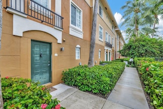 2911 NE 185th St Unit 2103, Miami, FL 33180