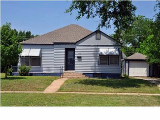 326 E E Ave, Kingman, KS 67068
