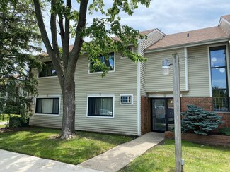 3300 Bayside Dr Unit 4, Palatine, IL 60074