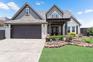 3164 Williamsburg Ln, Port Neches, TX 77651