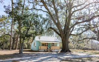 1020 Bryson St NE, Live Oak, FL 32064