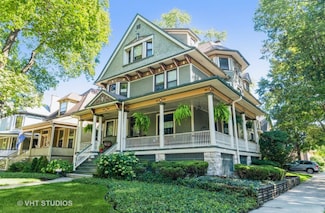 138 Clinton Ave Unit 2, Oak Park, IL 60302