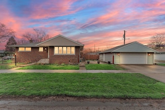 7405 Park Place, Hammond, IN 46324