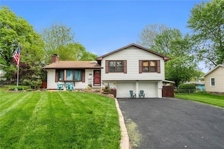 13613 Lowell Ave, Grandview, MO 64030