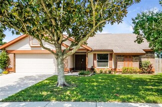 2814 Tammarron Ln, Brandon, FL 33511