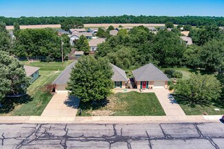 1117 Eastgate Dr, Salina, KS 67401