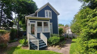 32 Eagle St, Rochester, NY 14608