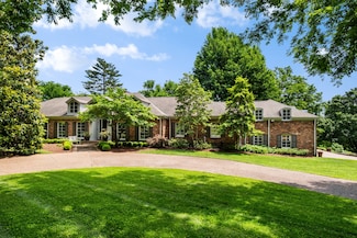 140 Brook Hollow Rd, Nashville, TN 37205