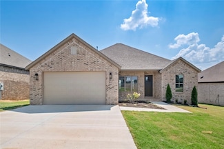 101 S Eagle Mountain St, Prairie Grove, AR 72753