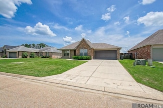 26358 Poplar Glen Dr, Denham Springs, LA 70726