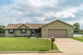 3865 Lucey St, Janesville, WI 53546