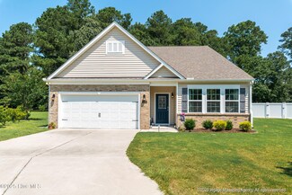 4306 Nine Iron Dr, Ayden, NC 28513