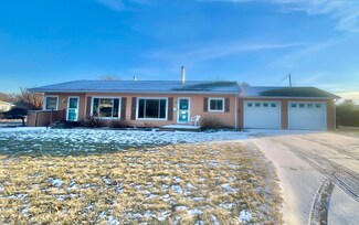 1505 Shrewsbury Ave, Adrian, MI 49221