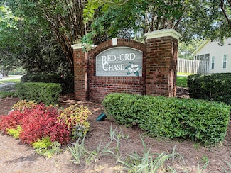 134 Guildford Dr, Goose Creek, SC 29445