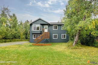 7020 W Gladstone Ln, Wasilla, AK 99623