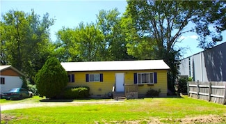 1116 S Main St, Bentonville, AR 72712