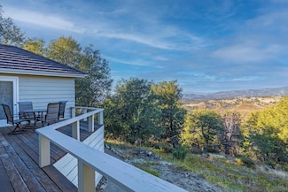 3306 Oak Grove Dr, Julian, CA 92036