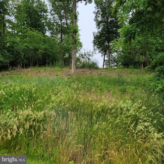 10952 Partridge Dr, Washington Township, PA 17268