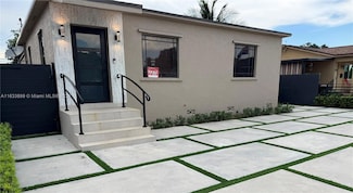 251 E 15th St, Hialeah, FL 33010