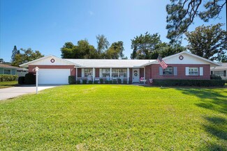 5605 10th Avenue Dr W, Bradenton, FL 34209