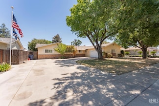 800 N Terrace St, Porterville, CA 93274