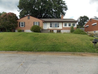 1439 Brushy Mountain Dr, Salem, VA 24153