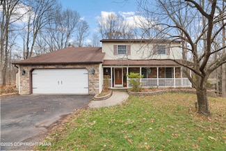 113 Hemlock Rd, Tannersville, PA 18372