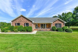 7824 Sutter Rd, Greensboro, NC 27455