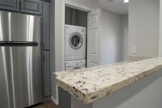 4104 N Hall St Unit 331, Dallas, TX 75219