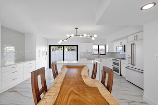 16449 NE 26th Ave Unit 16, North Miami Beach, FL 33160