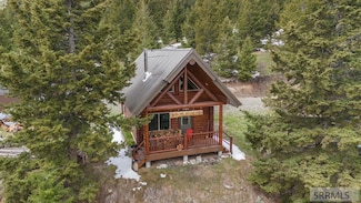 20 N Calumet Ln, Leadore, ID 83464
