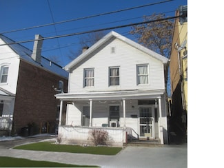 29 Henry St, Kingston, NY 12401